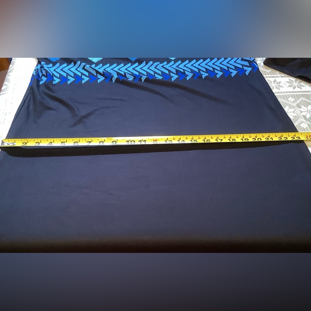 NANU Tunic Women’s 1X Long Sleeve Abstract Pattern Black/Blue - Picture 9 of 12